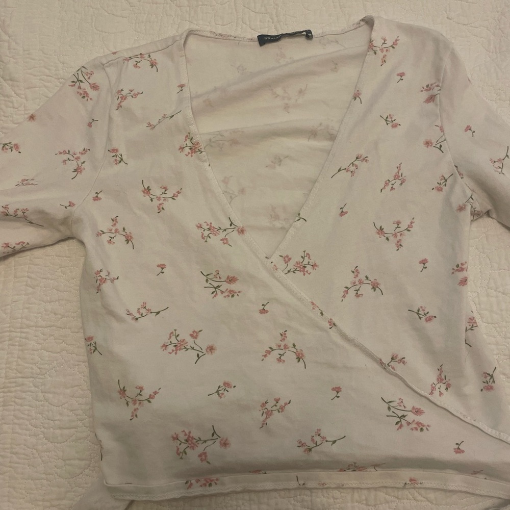 Brandy Melville crossover tie long sleeve